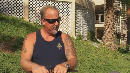 Storage Wars Season 9 Episode 6 - Who Wet the Sheets?