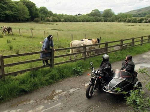 Two Fat Ladies Season 3 Episode 1 - Benedictine Nuns