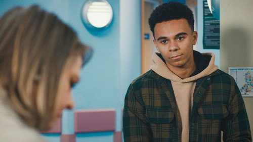 Casualty Season 36 Episode 31 - Friends Like These