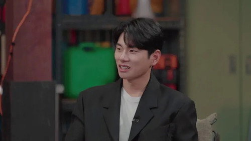 Episode 35 still