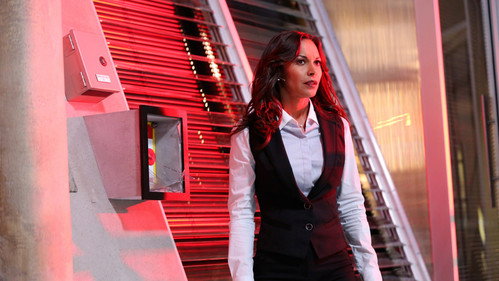 Stitchers Season 1 Episode 8 - Fire in the Hole