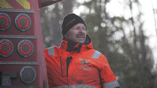 Ice Road Rescue Season 4 Episode 6 - In the Woods