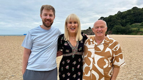 Escape to the Country Season 26 Episode 32 - Devon