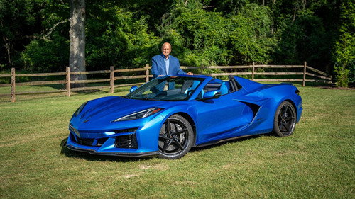 MotorWeek Season 44 Episode 1 - Chevrolet Corvette E-Ray