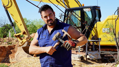 Outback Opal Hunters Season 15 Episode 3 - Gold Coast Gamble