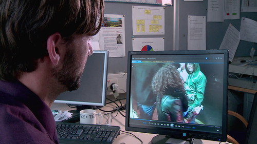 Criminals: Caught on Camera Season 2 Episode 7 - Assault and Robbery