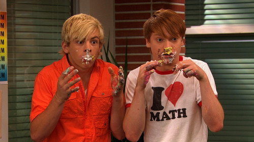 Austin & Ally Season 3 Episode 8 - Princesses & Prizes