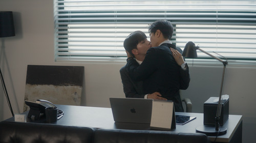 Twisted Tie Season 1 Episode 2 - Hide and Seek Under the Desk