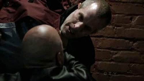 No Ordinary Family Season 1 Episode 7 - No Ordinary Mobster