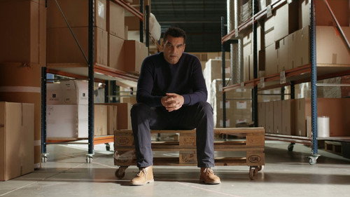 Episode 1373 still