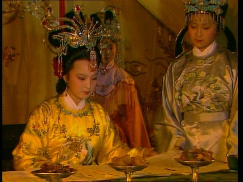 Dream in Red Mansions Season 1 Episode 8 - Jung Mansion Had the Imperial Consort's Visitation on the Lantern Festival