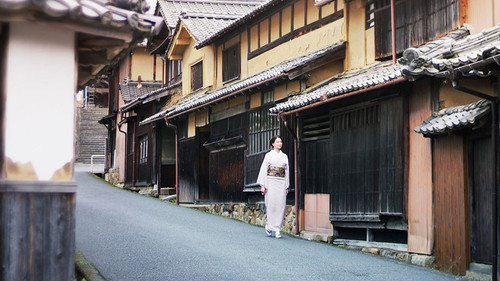 Journeys in Japan Season 12 Episode 1 - Kyoto: Tango Chirimen
