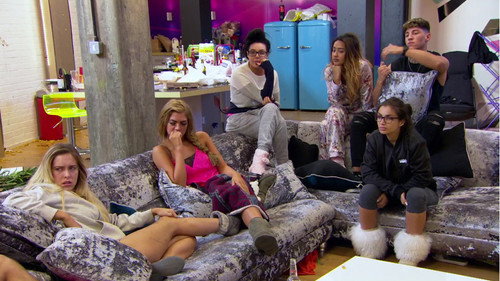 Geordie Shore Season 14 Episode 5 - The Newbies Throw A Party
