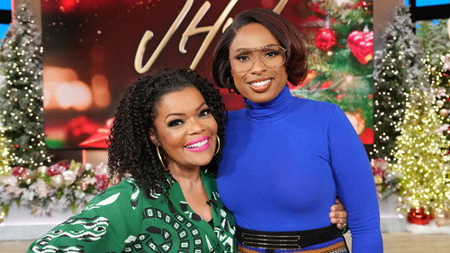 Yvette Nicole Brown still