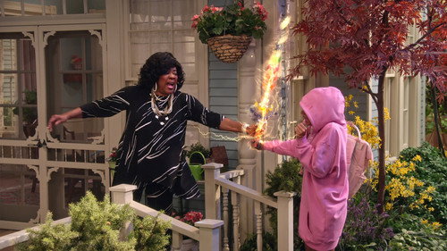 Family Reunion Season 3 Episode 8 - Remember When Jade Walked in M'Dear's Shoes?