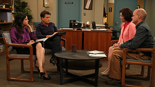 Anger Management Season 2 Episode 25 - Charlie and the Airport Sext