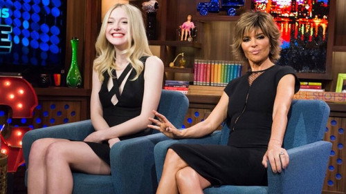 Lisa Rinna & Dakota Fanning still