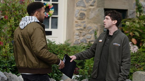 Episode 9207 (Mon 13th Dec 2021) still
