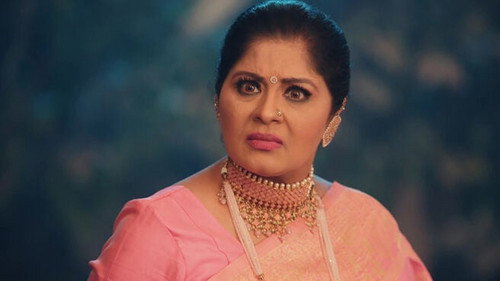 Seema Forces Prathna's Hand still
