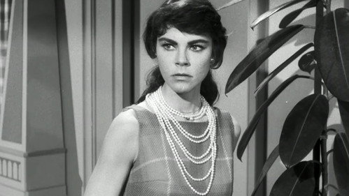 Perry Mason Season 2 Episode 21 - The Case of the Lost Last Act