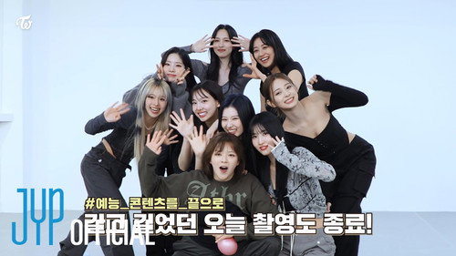 TWICE TV Season 23 Episode 4 - TWICE “READY TO BE” Album Contents Behind the Scenes