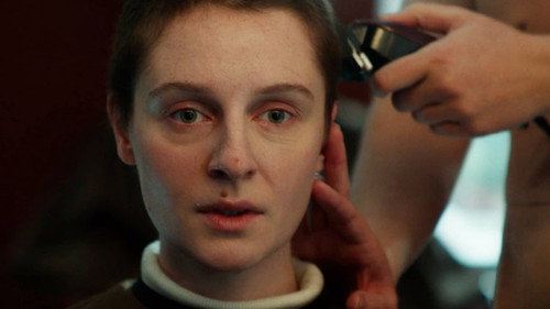 Etty Season 1 Episode 6 - A Bandage on Many Wounds