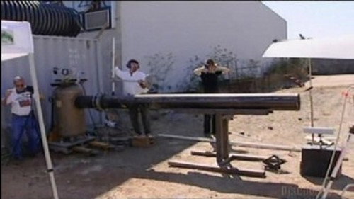 MythBusters Season 2 Episode 2 - Chicken Gun