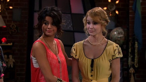 Wizards of Waverly Place Season 4 Episode 22 - Ghost Roommate