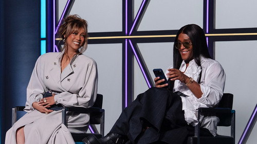 Project Runway Season 22 Episode 5 - Viva la Fashion