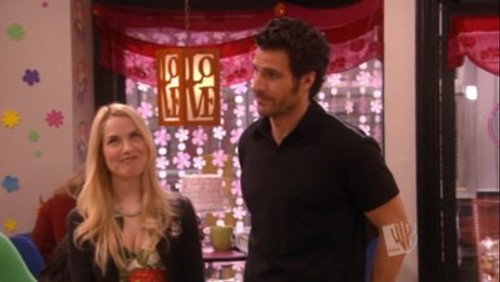 What I Like About You Season 3 Episode 19 - Bad to the Scone