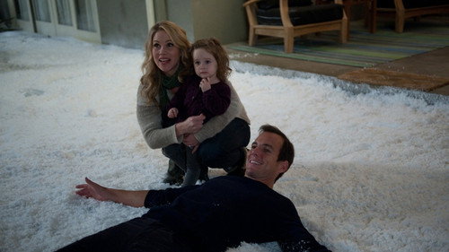 Up All Night Season 2 Episode 10 - First Snow