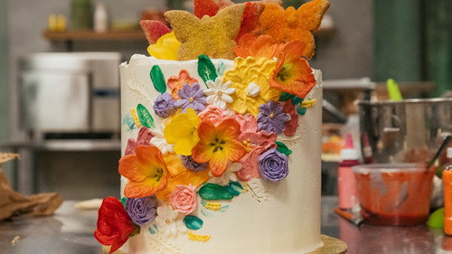 Spring Baking Championship Season 8 Episode 1 - Everything's Coming Up Floral