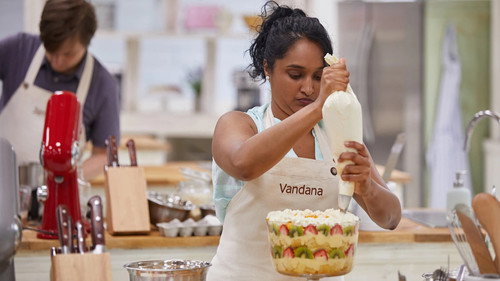 The Great Canadian Baking Show Season 1 Episode 5 - Best of Britain Week