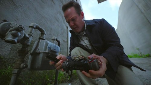 Travelers Season 1 Episode 8 - Donner