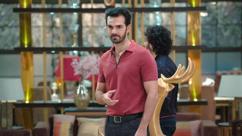 Kahaan Hum Kahaan Tum Season 1 Episode 48 - Rohit In a Tough Spot