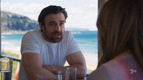 Episode 8704 still