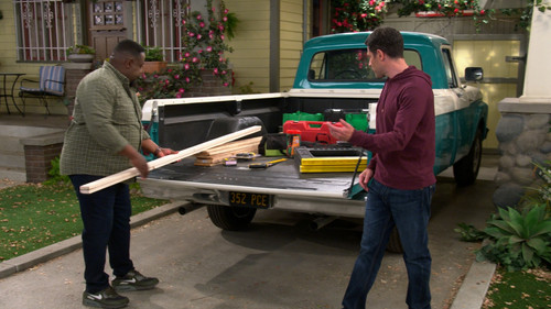 The Neighborhood Season 3 Episode 12 - Welcome to the Treehouse