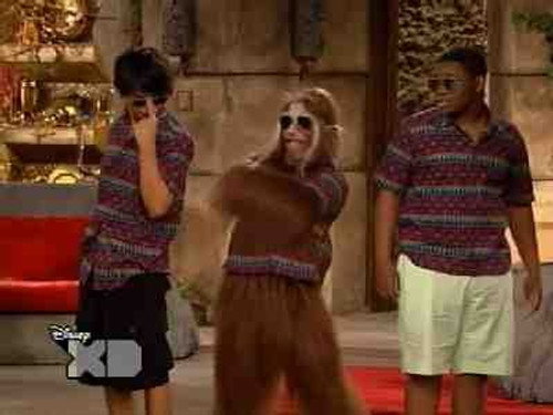 Pair of Kings Season 1 Episode 5 - Where the Wild Kings Are