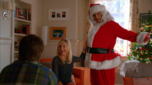 undefined Season 2 Episode 9 - Grinches Be Crazy