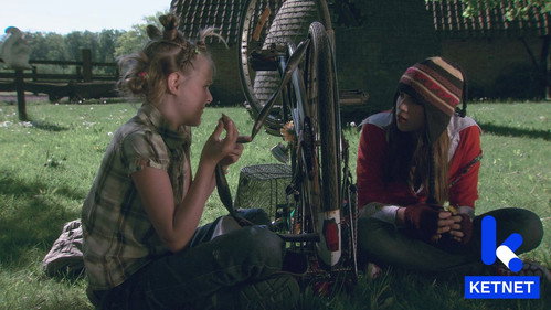 Amika Season 1 Episode 9 - Verwende apen en mosselpraat