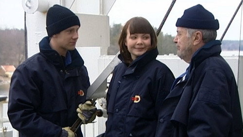 Rederiet Season 13 Episode 13 - Larmet går