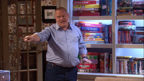 According to Jim Season 6 Episode 10 - Separate Ways