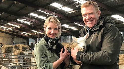 Countryfile Season 33 Episode 14 - 24 Hours in the Lambing Shed