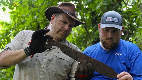 Expedition Unknown Season 13 Episode 1 - Missing Heroes of WW2