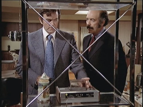 Diagnosis: Murder Season 4 Episode 17 - Hard-Boiled Murder