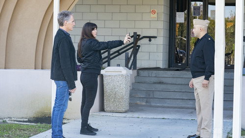 NCIS: New Orleans Season 7 Episode 7 - Leda and the Swan (1)