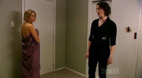 Outrageous Fortune Season 4 Episode 16 - A sister driven into desperate terms