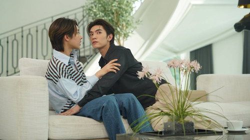 Crazy Love, Moo-Moo! Season 1 Episode 9 - Crisis