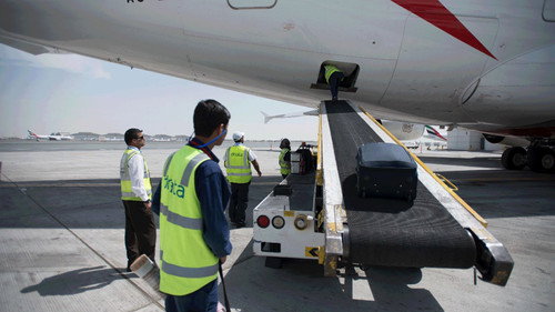 Ultimate Airport Dubai Season 1 Episode 3 - Lost Cargo