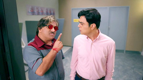 May I Come in Madam? Season 2 Episode 8 - Chhedi's witty response to Saajan